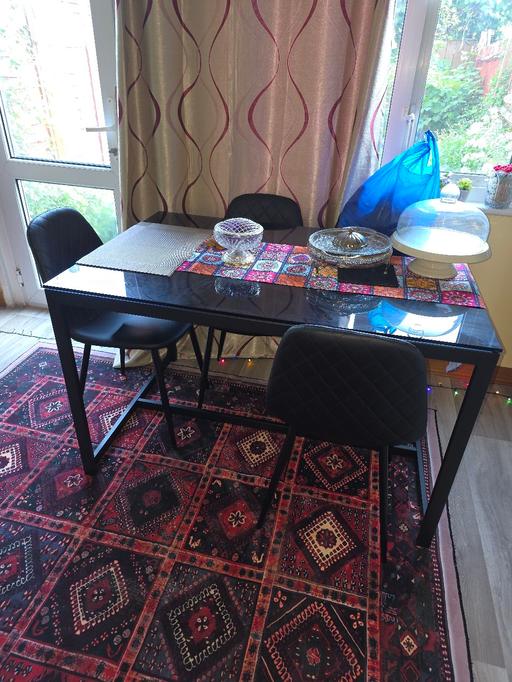 Buy & Sell Hounslow Heath Hounslow - Photos for black designer dining table for 4