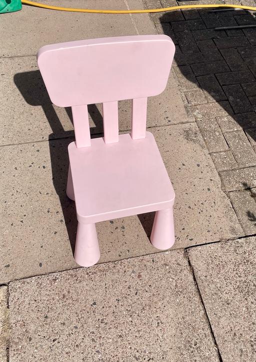 Buy & Sell Fallings Park Wolverhampton - Photos for Pink Ikea “ Mammut “ chair.