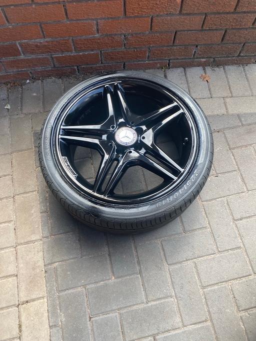 Vehicles Amblecote Dudley - Photos for AMG 18 inch alloy wheel gloss black