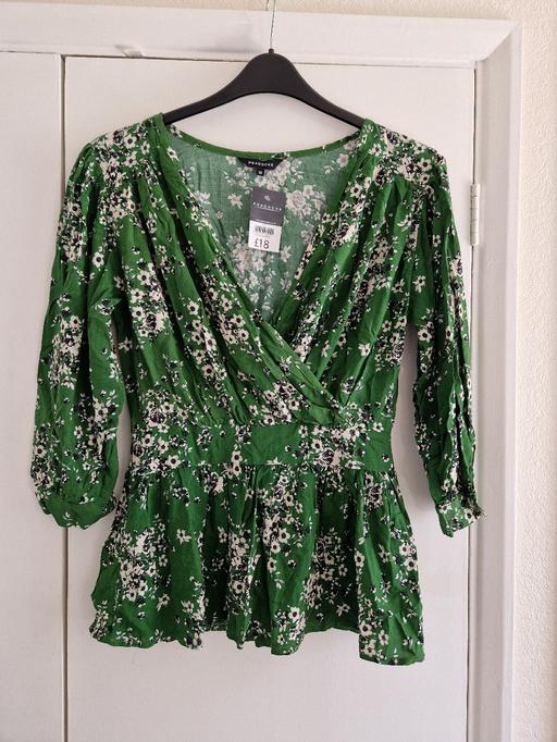 Buy & Sell Ramsgate Thanet - Photos for bn floral top size 10 Peacocks