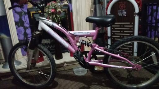 Buy & Sell Shard End Birmingham - Photos for Kids pink mountain bike 20 inch wheels