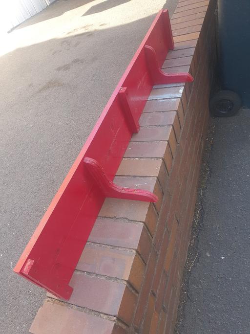 Buy & Sell Gornal Wood Dudley - Photos for 4ft Red Wooden Shelf, With Brackets ,Good Con