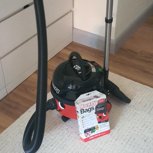 Buy & Sell Stratford East London - Photos for Henry Hoover With FREE BAGS