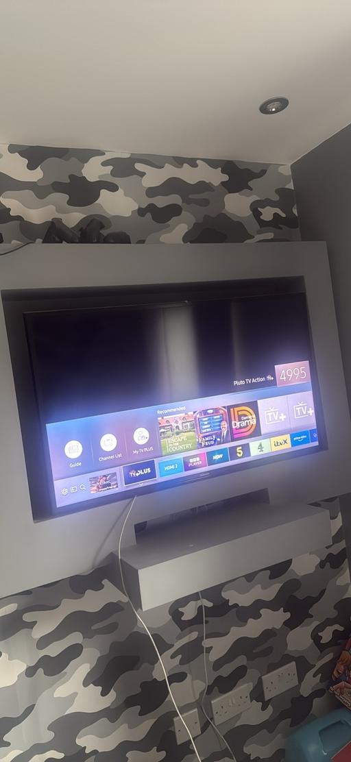 Buy & Sell Leigh Sports Village Wigan - Photos for Samsung tv 40”