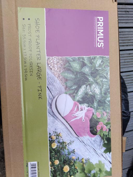 Buy & Sell Bushbury Wolverhampton - Photos for shoe planter large pink