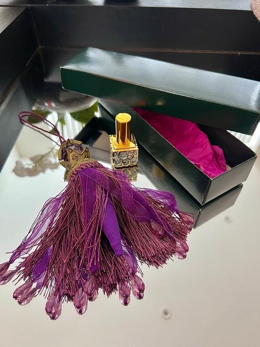 Buy & Sell Walton-on-Thames Elmbridge - Photos for Purple hanging scented tassel