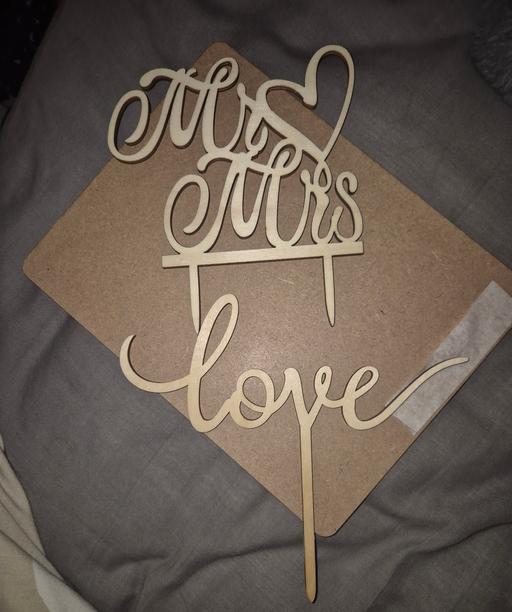 Buy & Sell Yeadon Leeds - Photos for Wooden cake toppers