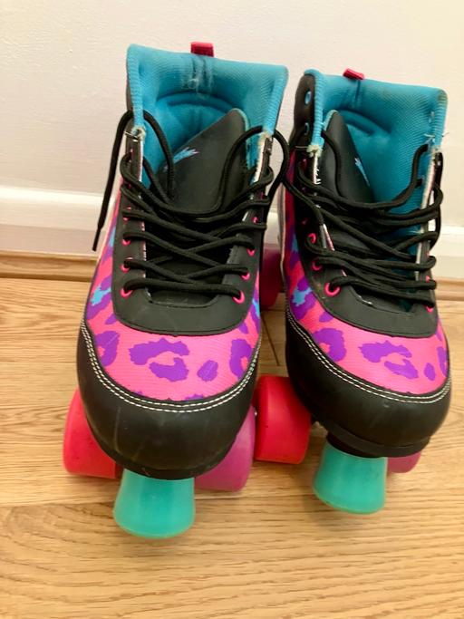 Buy & Sell Blackfen South East London - Photos for Roller skates size 7