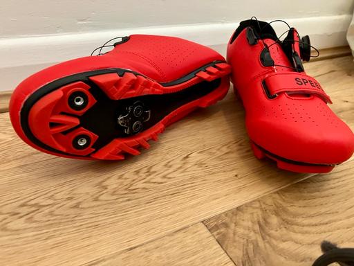 Buy & Sell Blackfen South East London - Photos for Spin shoes size 6