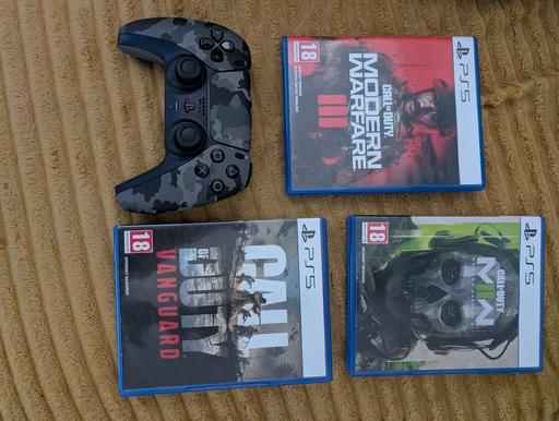 Buy & Sell Upper Gornal Dudley - Photos for ps5 camo controller and C.O.D Games