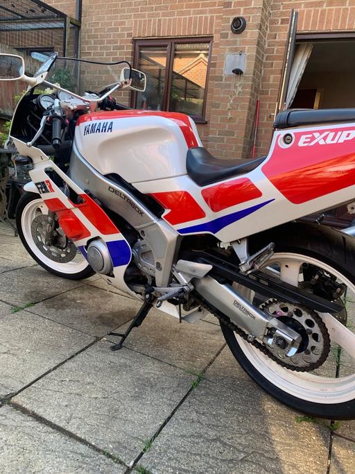 Vehicles Kings Cliffe North Northamptonshire - Photos for YAMAHA FZR400R-R, Ex-Up delta box 1989