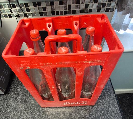 Buy & Sell Alum Rock Birmingham - Photos for 6 coca cola bottles in a crate