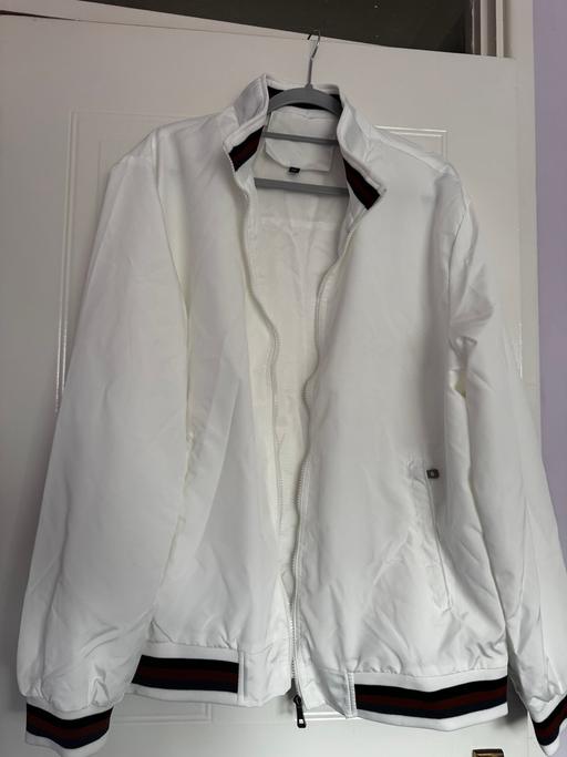 Buy & Sell Elms Farm Industrial Estate Bedford - Photos for Men’s White Jacket XL-XXL– Brand New