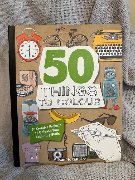 Buy & Sell Hetton-Le-Hole Sunderland - Photos for Colouring In Book ( New )