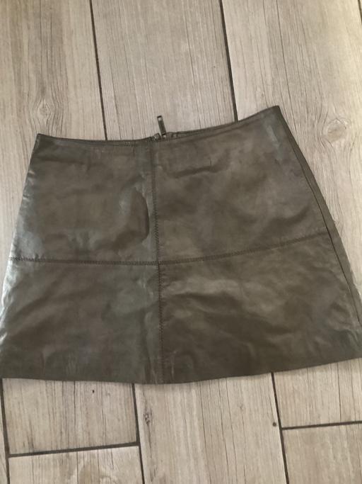 Buy & Sell Southdene Knowsley - Photos for New never worn gold skirt leather look 10
