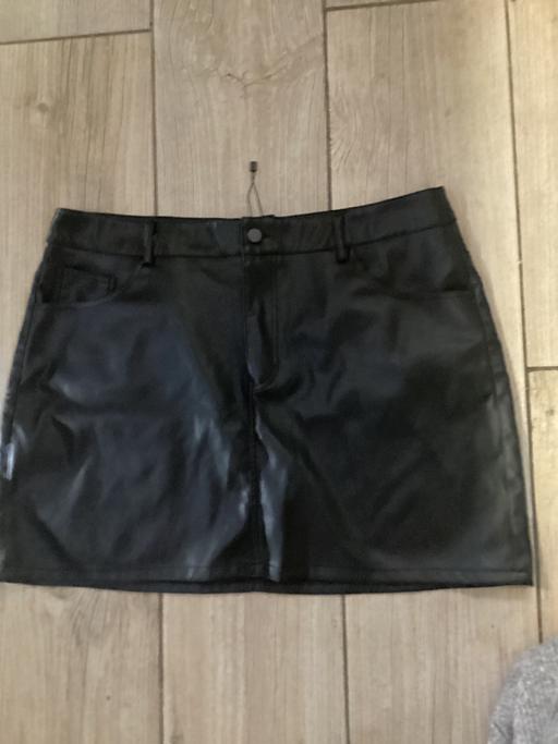 Buy & Sell Knowsley Industrial Park Knowsley - Photos for New size 16 boohoo leather look skirt
