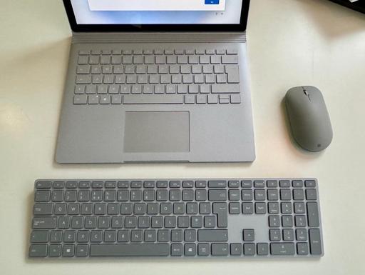 Buy & Sell Ilford Redbridge - Photos for Microsoft Surface Book 2