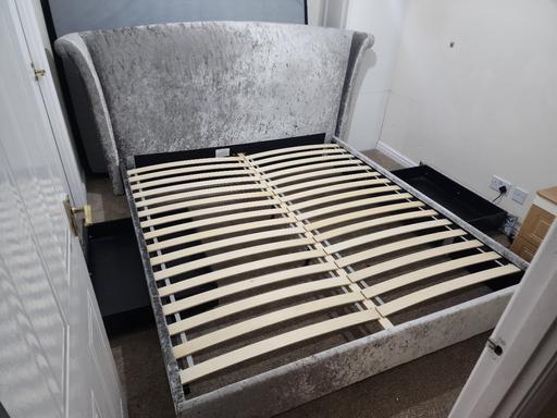 Buy & Sell Loughton Epping Forest - Photos for (Can deliver) Super king bed frame