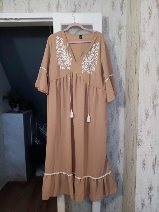Buy & Sell Hornchurch Havering - Photos for beige maxi dress 2xl