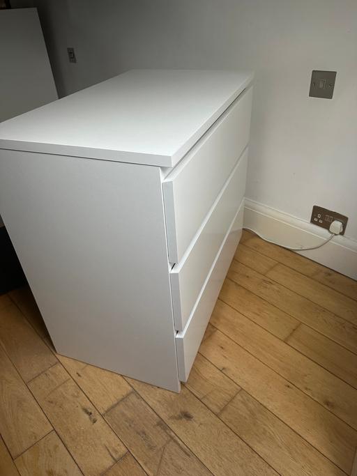 Buy & Sell Ilford Redbridge - Photos for Chests of drawers 3-White