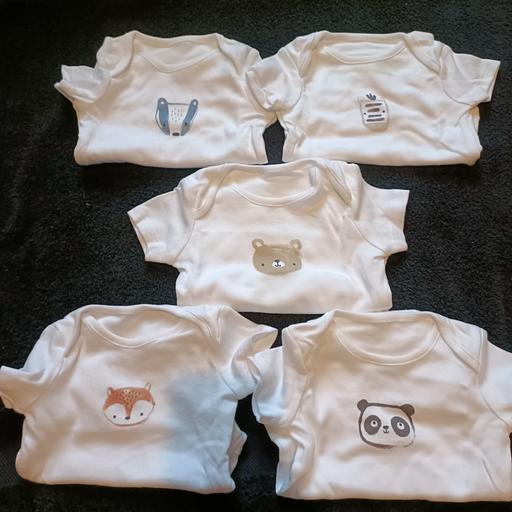 Buy & Sell Mitcham Junction Sutton - Photos for set of 5 short sleeved vests