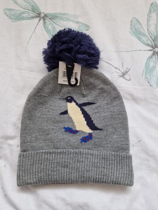 Buy & Sell Ramsgate Thanet - Photos for bn penguin wooly hat