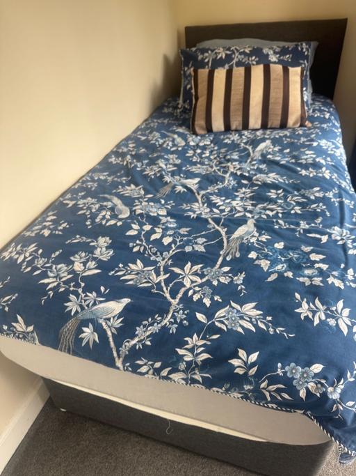 Buy & Sell Moseley Birmingham - Photos for Single bed with headboard