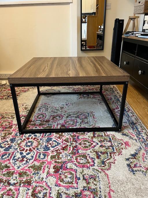 Buy & Sell Slough Town Centre Slough - Photos for coffee table