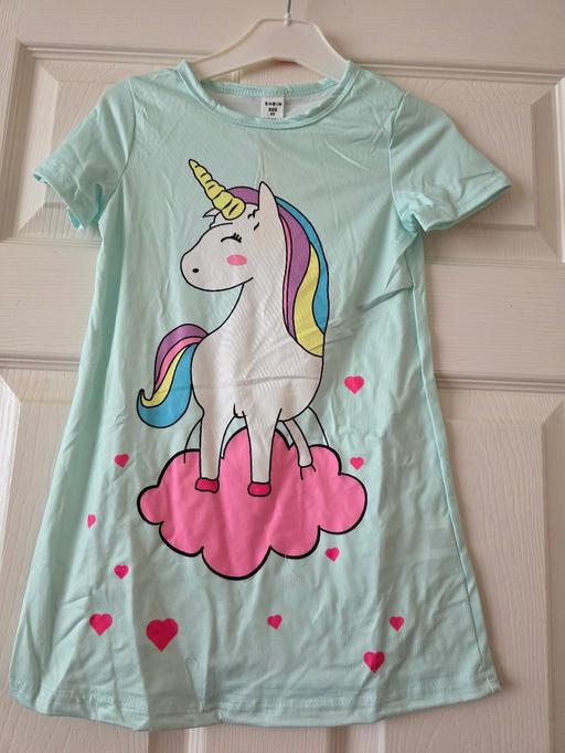 Buy & Sell Blackpool Town Centre Blackpool - Photos for Unicorn nightdress age 4 years NEW