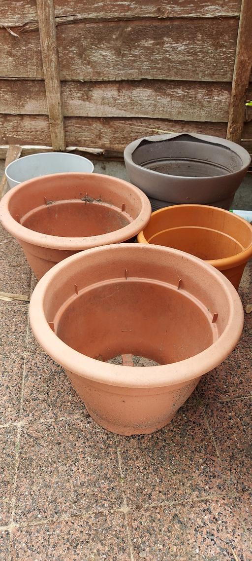 Buy & Sell Goldthorn Park Wolverhampton - Photos for plant pots