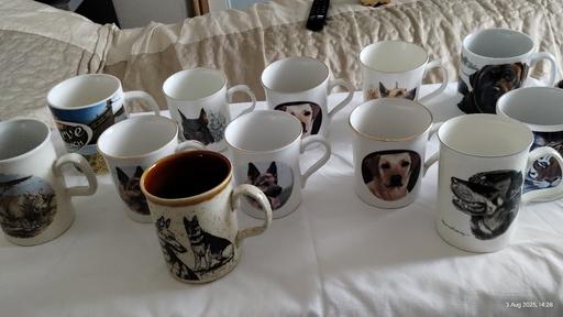 Buy & Sell Finstall Bromsgrove - Photos for MIXTURE OF MUGS WITH DIFFERENT PATTERNS FROM
