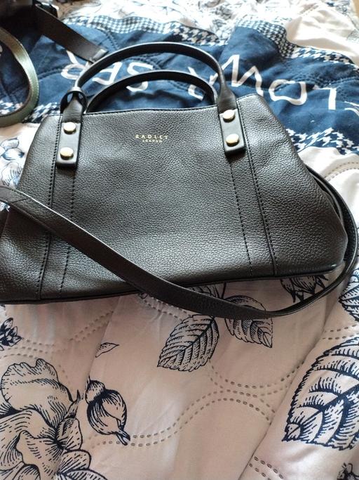 Buy & Sell Upper Gornal Dudley - Photos for small Radley cross body bag