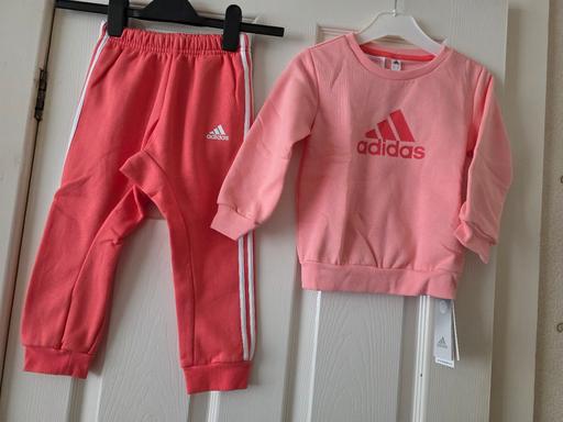 Buy & Sell Blackpool Town Centre Blackpool - Photos for Adidas tracksuit age 2-3 years BNWT