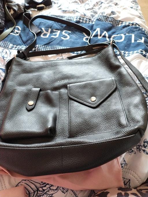 Buy & Sell Upper Gornal Dudley - Photos for radley multiway bag