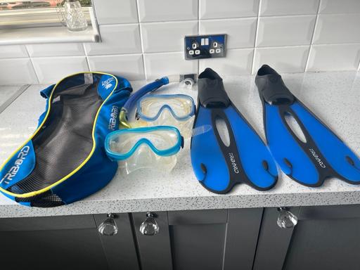Buy & Sell Woodsetton Dudley - Photos for Kids snorkelling set