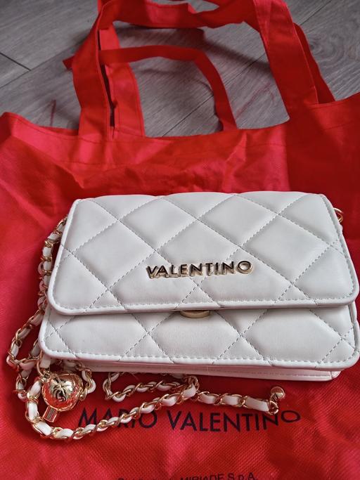 Buy & Sell West Brompton South West London - Photos for VALENTINO WHITE MINI BAG ORIGINAL