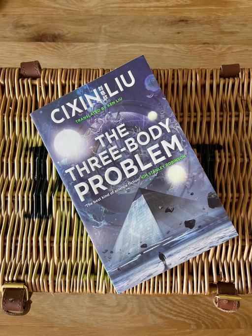 Buy & Sell Yapton Arun - Photos for The Three-Body Problem