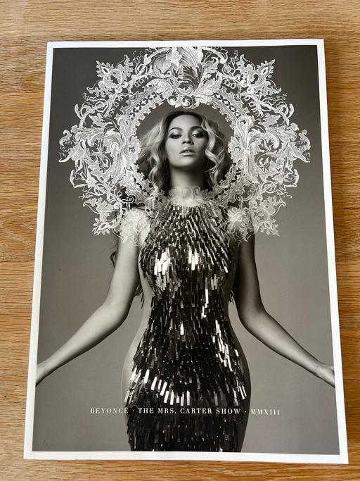 Buy & Sell Yapton Arun - Photos for Beyonce, The Mrs Carter Show