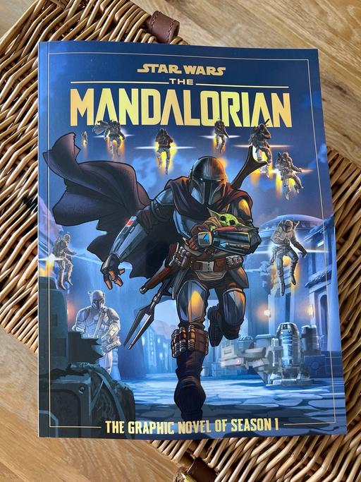 Buy & Sell Yapton Arun - Photos for The Mandalorian graphic novel season 1 & 2