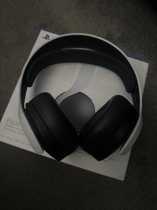 Buy & Sell Halesowen Dudley - Photos for PlayStation 5 headset Pulse 3D white/black