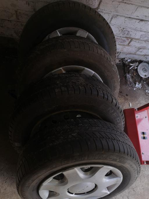 Vehicles Farringdon Sunderland - Photos for subaru impreza tyres