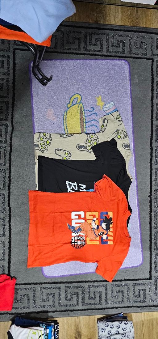 Buy & Sell Walworth South East London - Photos for BOYS 10-12 T-SHIRTS