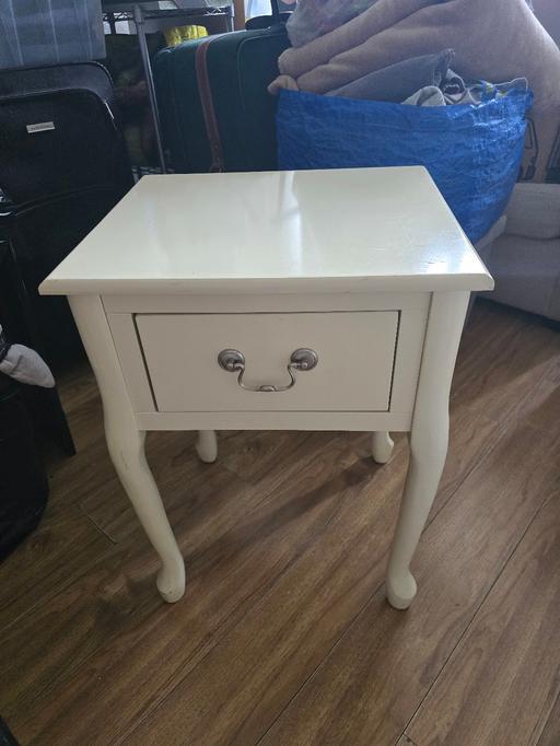 Buy & Sell Tooting Bec South West London - Photos for bedside table