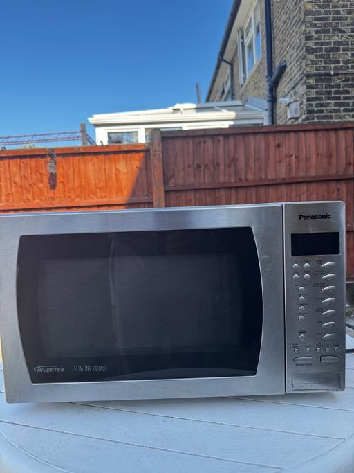 Buy & Sell Tower Hamlets East London - Photos for Panasonic microwave oven combi