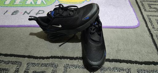 Buy & Sell Walworth South East London - Photos for Nike Air Max 270 Black White Racer size 2.5