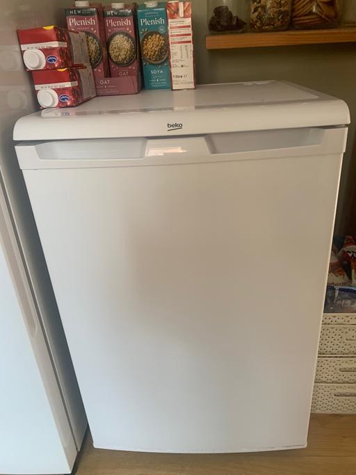 Buy & Sell Godalming Waverley - Photos for Beko Fridge