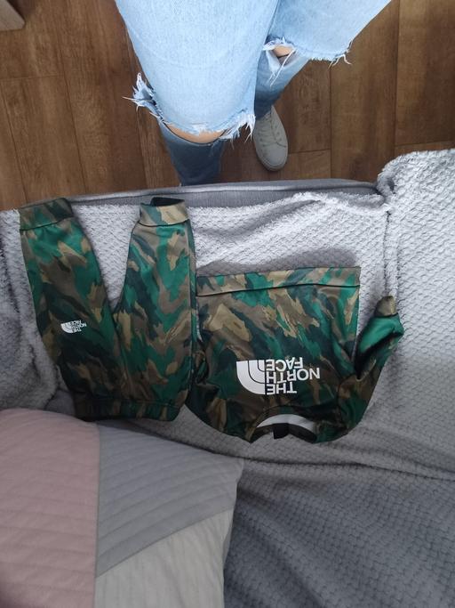 Buy & Sell Wickersley Rotherham - Photos for northface tracksuit