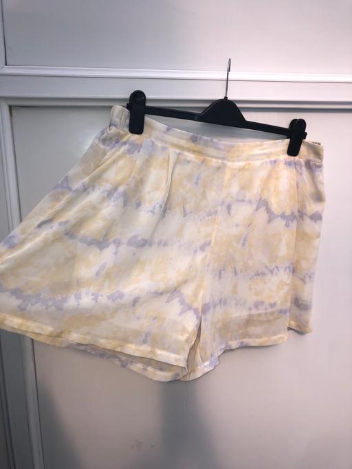 Buy & Sell Cradley Heath Sandwell - Photos for (XL/16) SHORTS