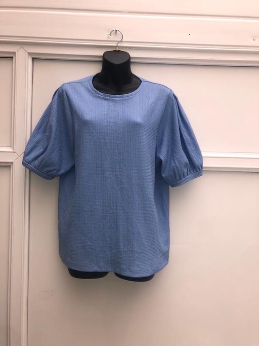 Buy & Sell Cradley Heath Sandwell - Photos for (Size 14) M&S TOP