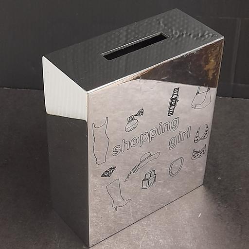 Buy & Sell Preston South Ribble - Photos for SOLID METAL MONEY BOX